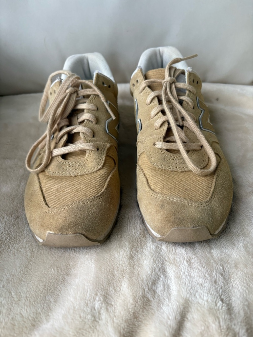 New Balance 696 sneakers• mustard yellow/ tan• women size 8.5 - Picture 11 of 12